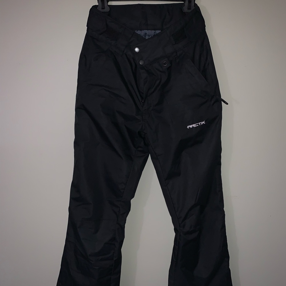 Insulated snow pants